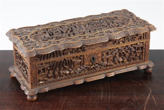 A Chinese export sandalwood box, late 19th century, 27cm